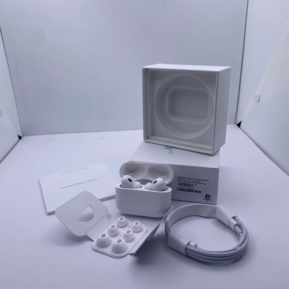 Apple AirPods Pro gen 2 with Charging Case - White